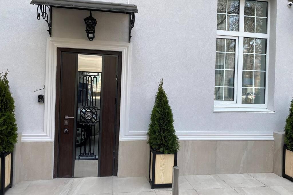 Hidden Gem With Its Own Private Entry At Lypky Leilighet Kiev Eksteriør bilde